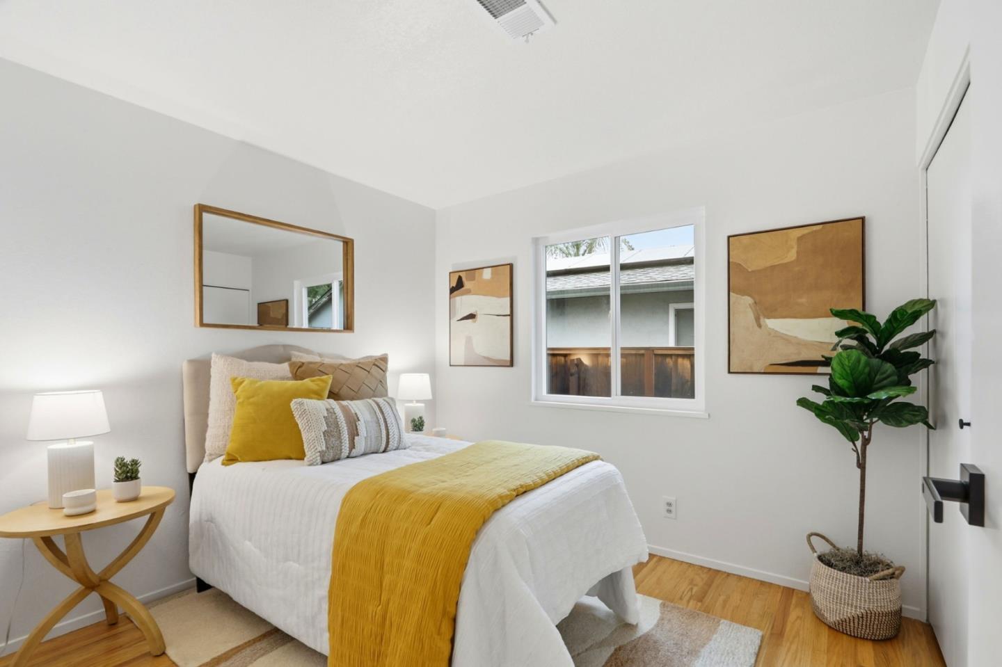 Detail Gallery Image 20 of 43 For 5027 Corbin Ave, San Jose,  CA 95118 - 4 Beds | 2 Baths