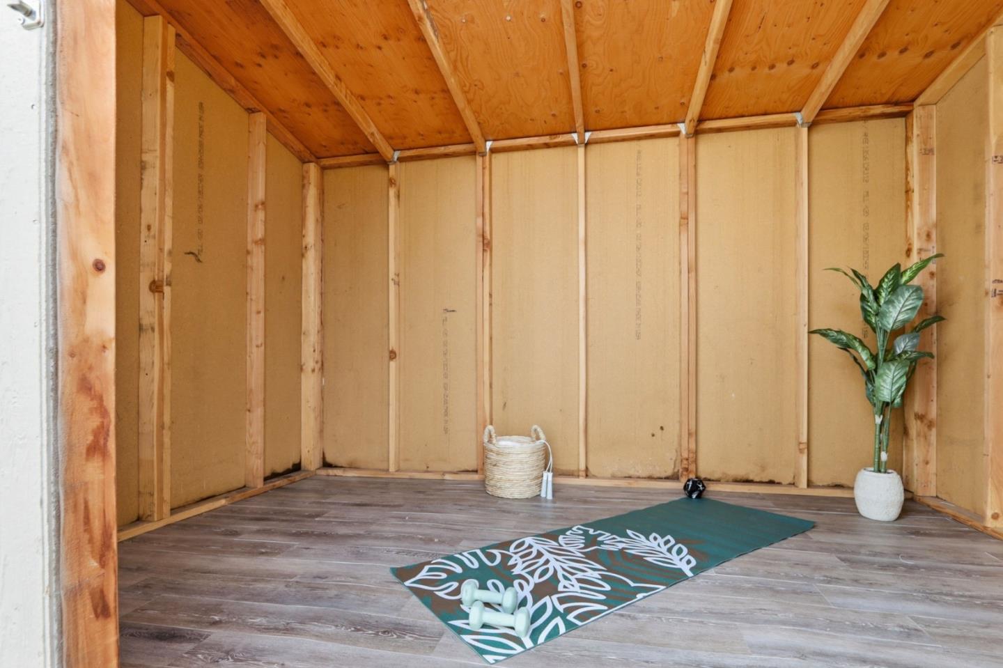 Detail Gallery Image 38 of 43 For 5027 Corbin Ave, San Jose,  CA 95118 - 4 Beds | 2 Baths