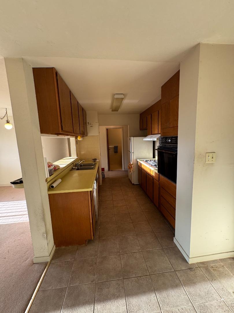 Detail Gallery Image 16 of 38 For 790 7th Ave #404,  San Francisco,  CA 94118 - 2 Beds | 2 Baths