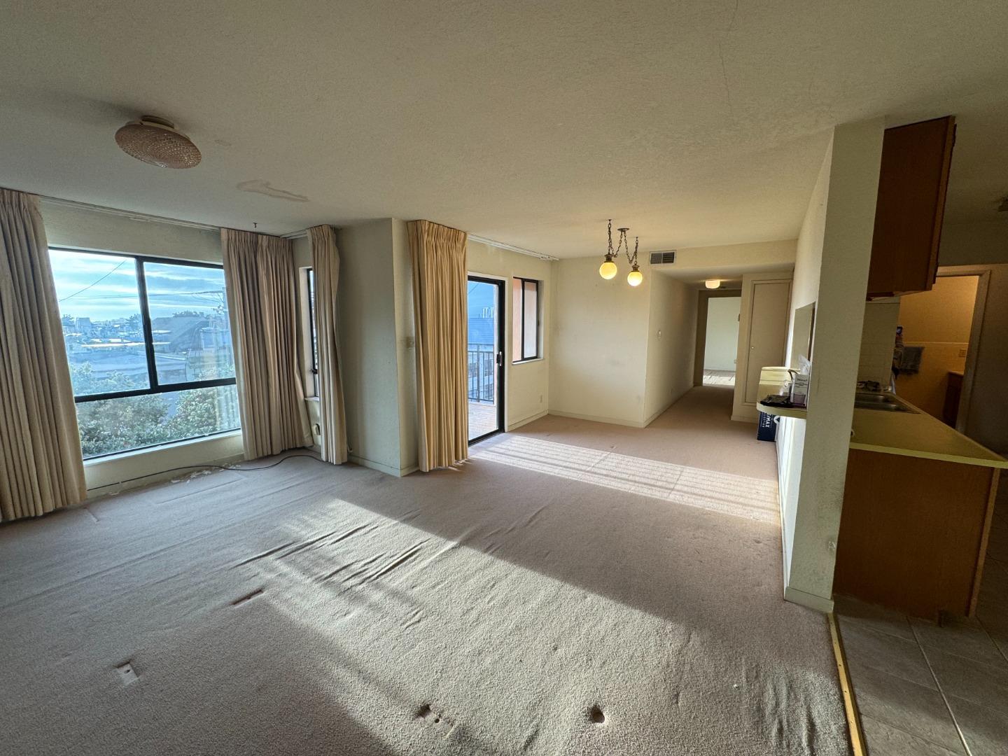 Detail Gallery Image 8 of 38 For 790 7th Ave #404,  San Francisco,  CA 94118 - 2 Beds | 2 Baths