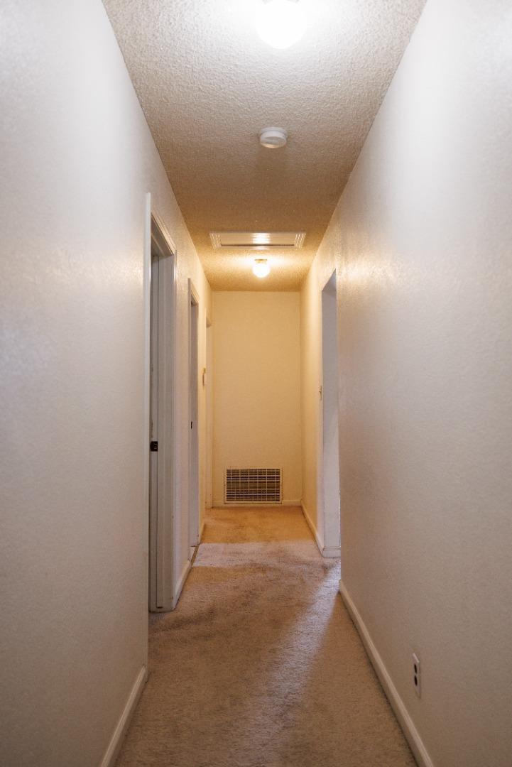 Detail Gallery Image 10 of 17 For 140 Marian Ln, San Jose,  CA 95127 - 3 Beds | 2 Baths