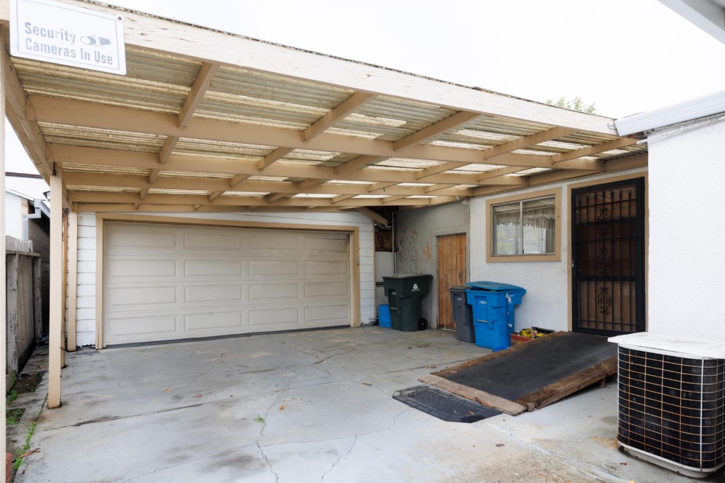 Detail Gallery Image 13 of 17 For 140 Marian Ln, San Jose,  CA 95127 - 3 Beds | 2 Baths