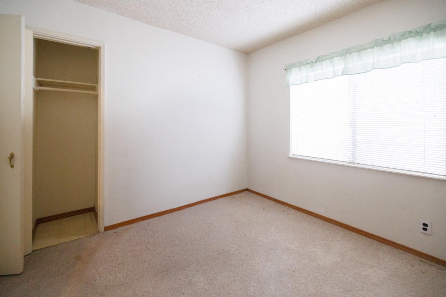 Detail Gallery Image 7 of 17 For 140 Marian Ln, San Jose,  CA 95127 - 3 Beds | 2 Baths