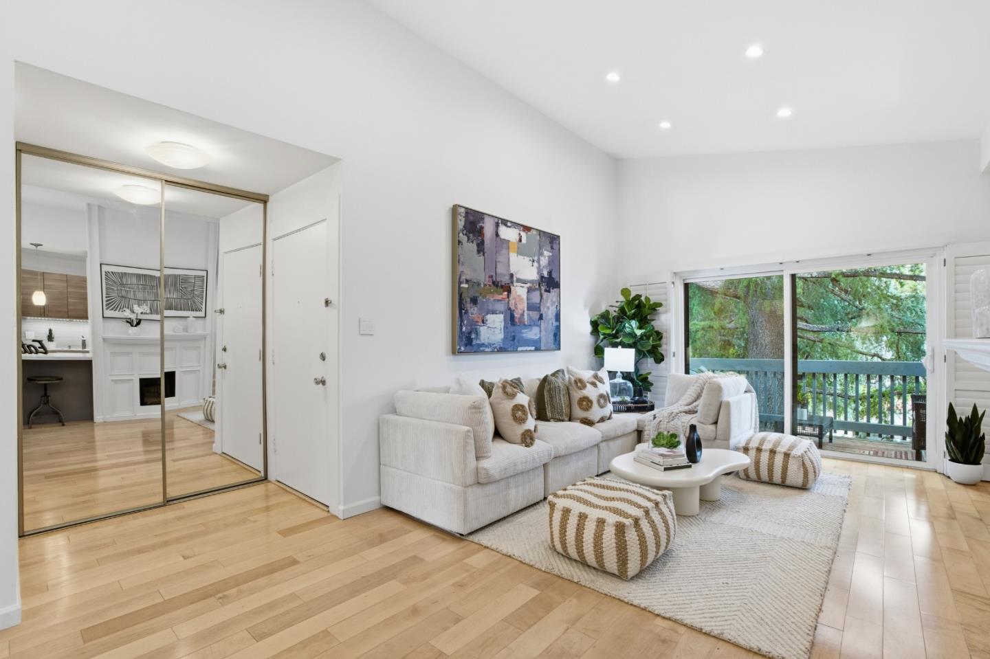 Detail Gallery Image 5 of 49 For 4117 George Ave #4,  San Mateo,  CA 94403 - 1 Beds | 1 Baths