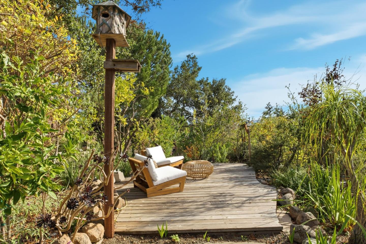 Detail Gallery Image 41 of 42 For 711 W California Way, Redwood City,  CA 94062 - 3 Beds | 3/1 Baths