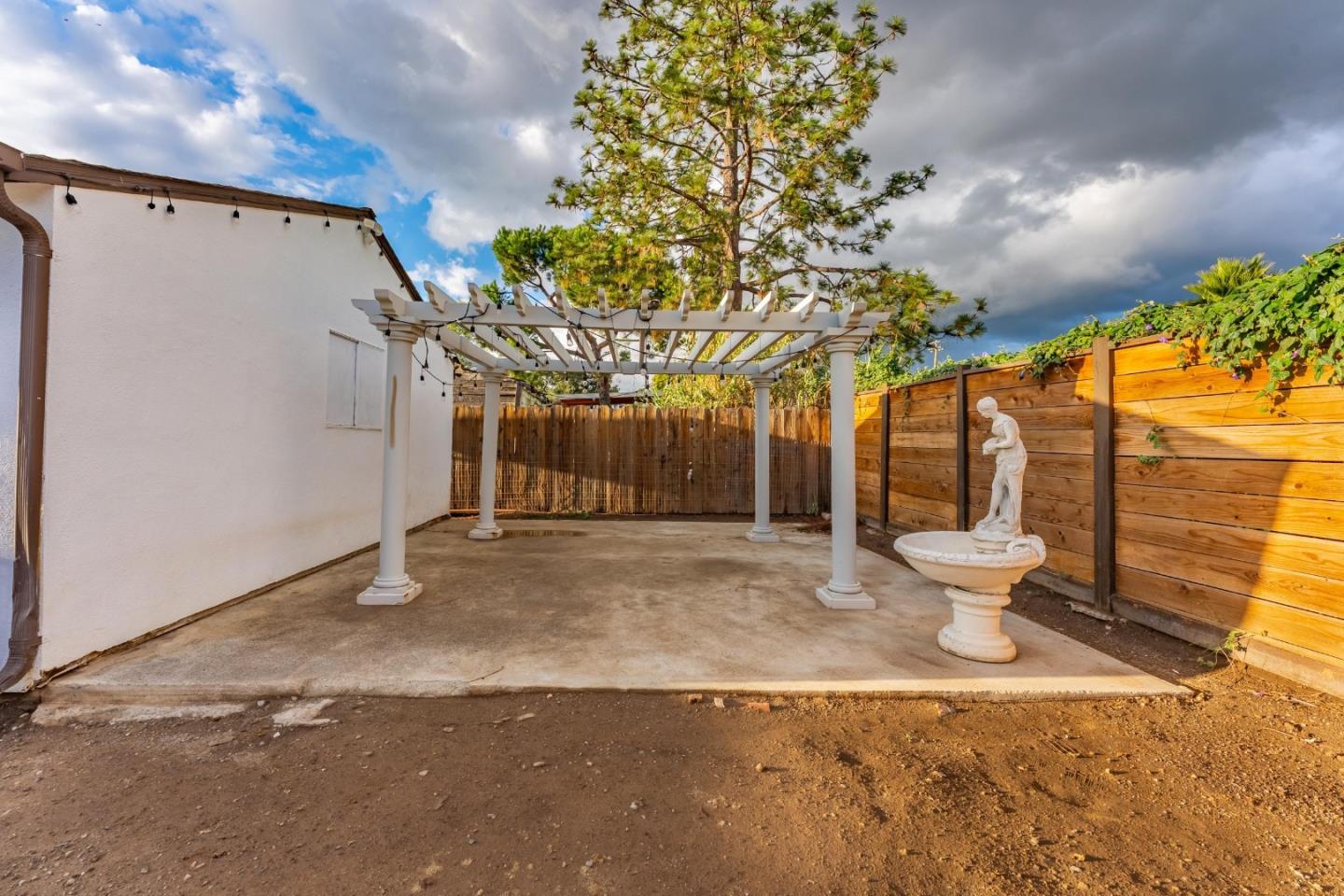 Detail Gallery Image 25 of 31 For 314 Lyndale Ave, San Jose,  CA 95127 - 3 Beds | 2 Baths