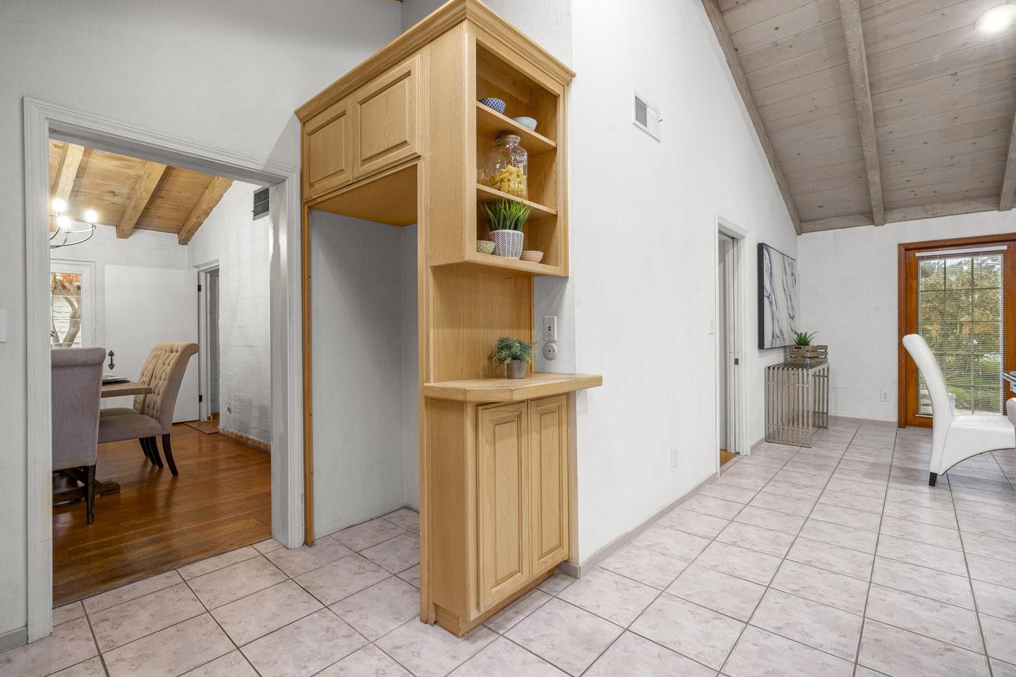 Detail Gallery Image 36 of 76 For 3691 Laguna Ave, Palo Alto,  CA 94306 - 3 Beds | 2 Baths