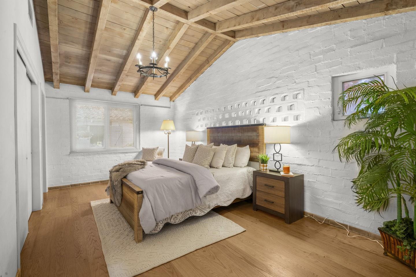 Detail Gallery Image 49 of 76 For 3691 Laguna Ave, Palo Alto,  CA 94306 - 3 Beds | 2 Baths