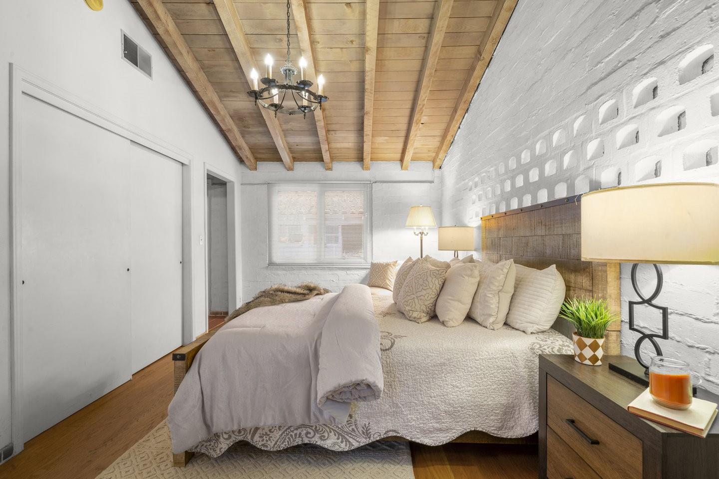 Detail Gallery Image 51 of 76 For 3691 Laguna Ave, Palo Alto,  CA 94306 - 3 Beds | 2 Baths