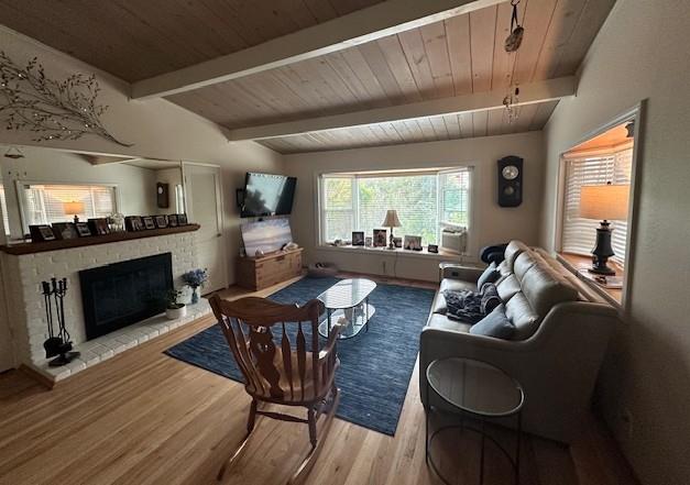 Detail Gallery Image 9 of 54 For 525 Wellington Dr, San Carlos,  CA 94070 - 4 Beds | 3 Baths