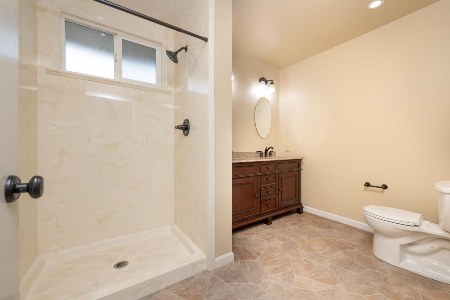 Detail Gallery Image 17 of 39 For 1089 Sycamore Dr, Millbrae,  CA 94030 - 3 Beds | 2 Baths