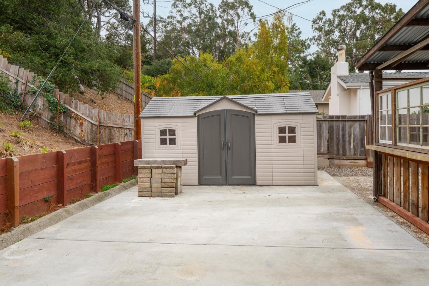 Detail Gallery Image 25 of 39 For 1089 Sycamore Dr, Millbrae,  CA 94030 - 3 Beds | 2 Baths