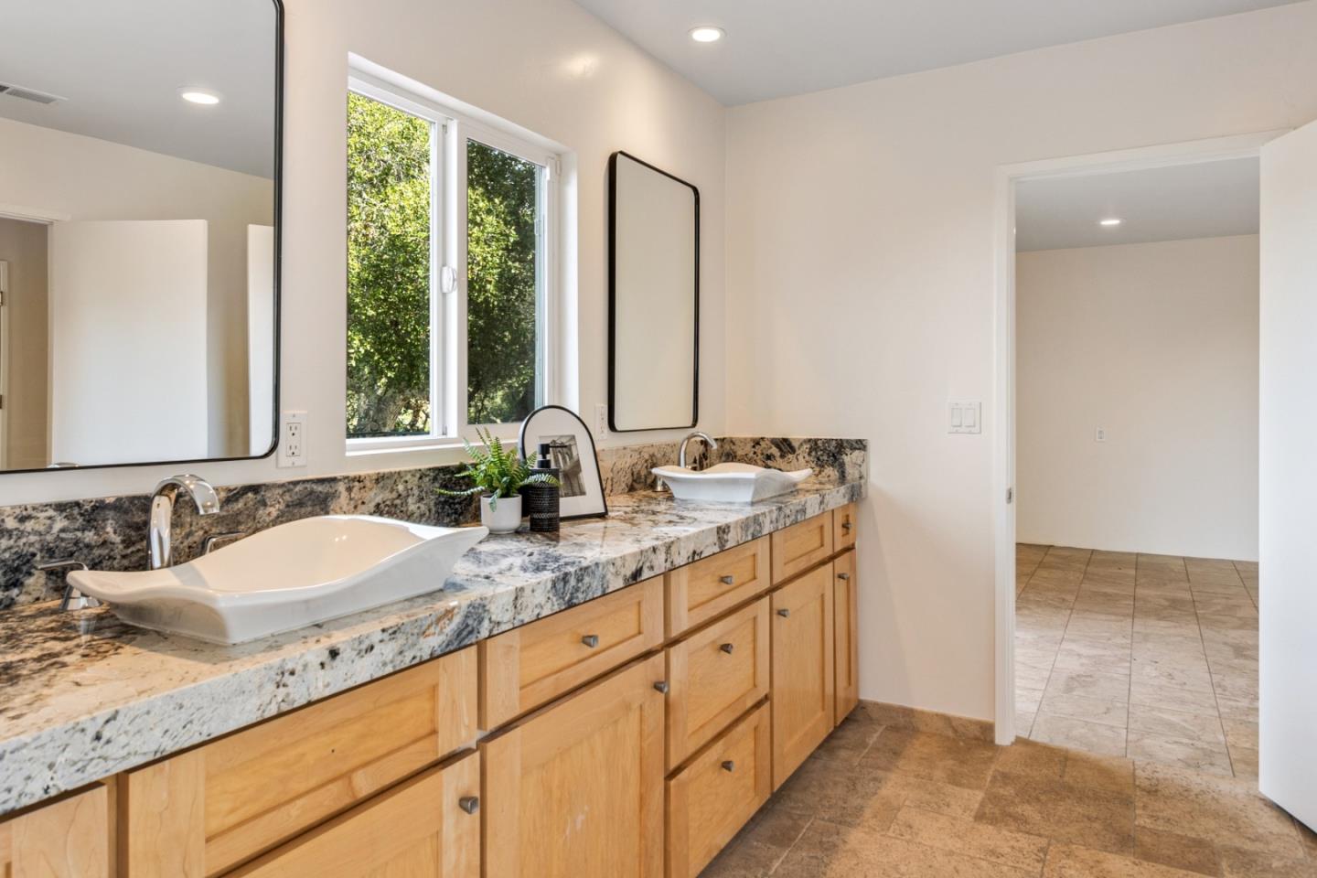 Detail Gallery Image 37 of 62 For 320 El Caminito Rd, Carmel Valley,  CA 93924 - 3 Beds | 2/1 Baths