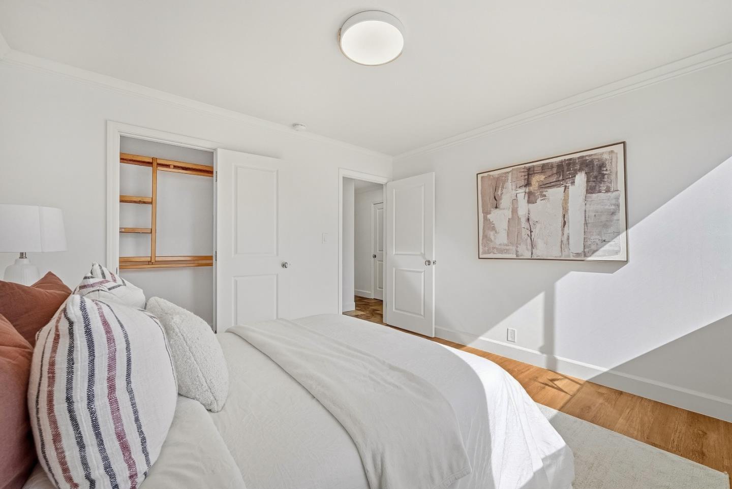 Detail Gallery Image 30 of 41 For 142 Shooting Star Isle, Foster City,  CA 94404 - 4 Beds | 2/1 Baths