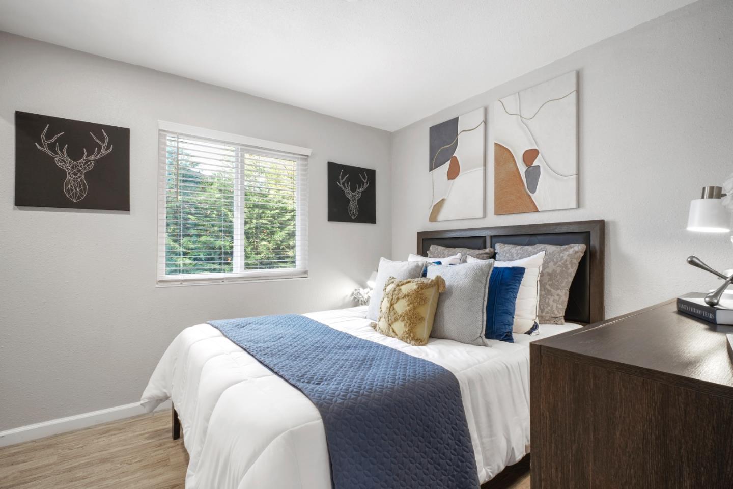 Detail Gallery Image 11 of 40 For 5393 Palm Grove Ct, San Jose,  CA 95123 - 3 Beds | 1/1 Baths