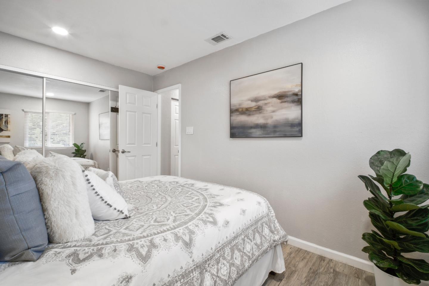 Detail Gallery Image 27 of 40 For 5393 Palm Grove Ct, San Jose,  CA 95123 - 3 Beds | 1/1 Baths