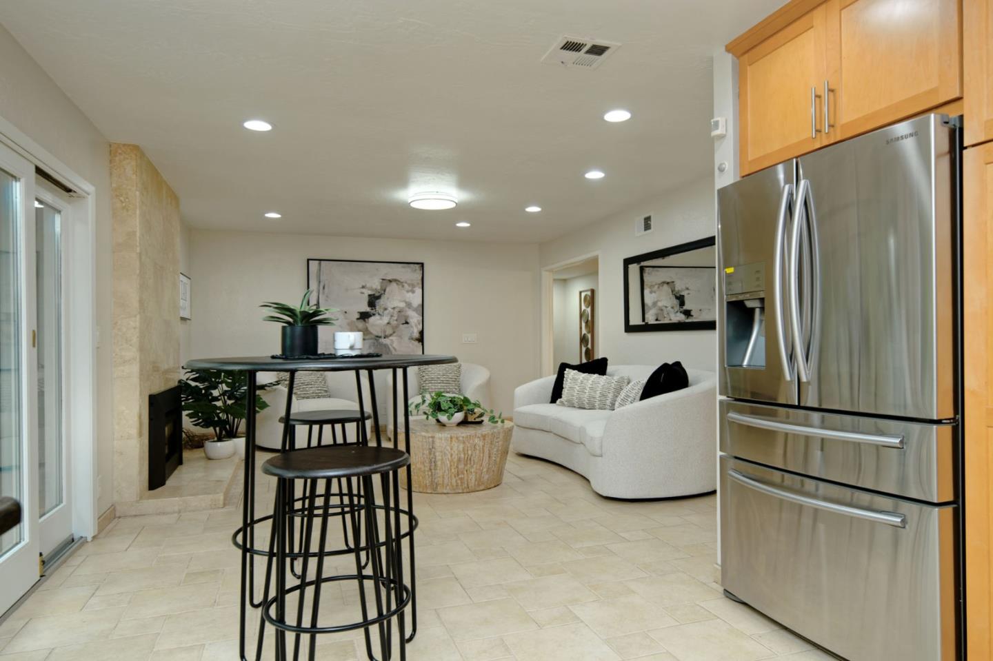Detail Gallery Image 13 of 43 For 6228 via De Adrianna, San Jose,  CA 95120 - 3 Beds | 2 Baths