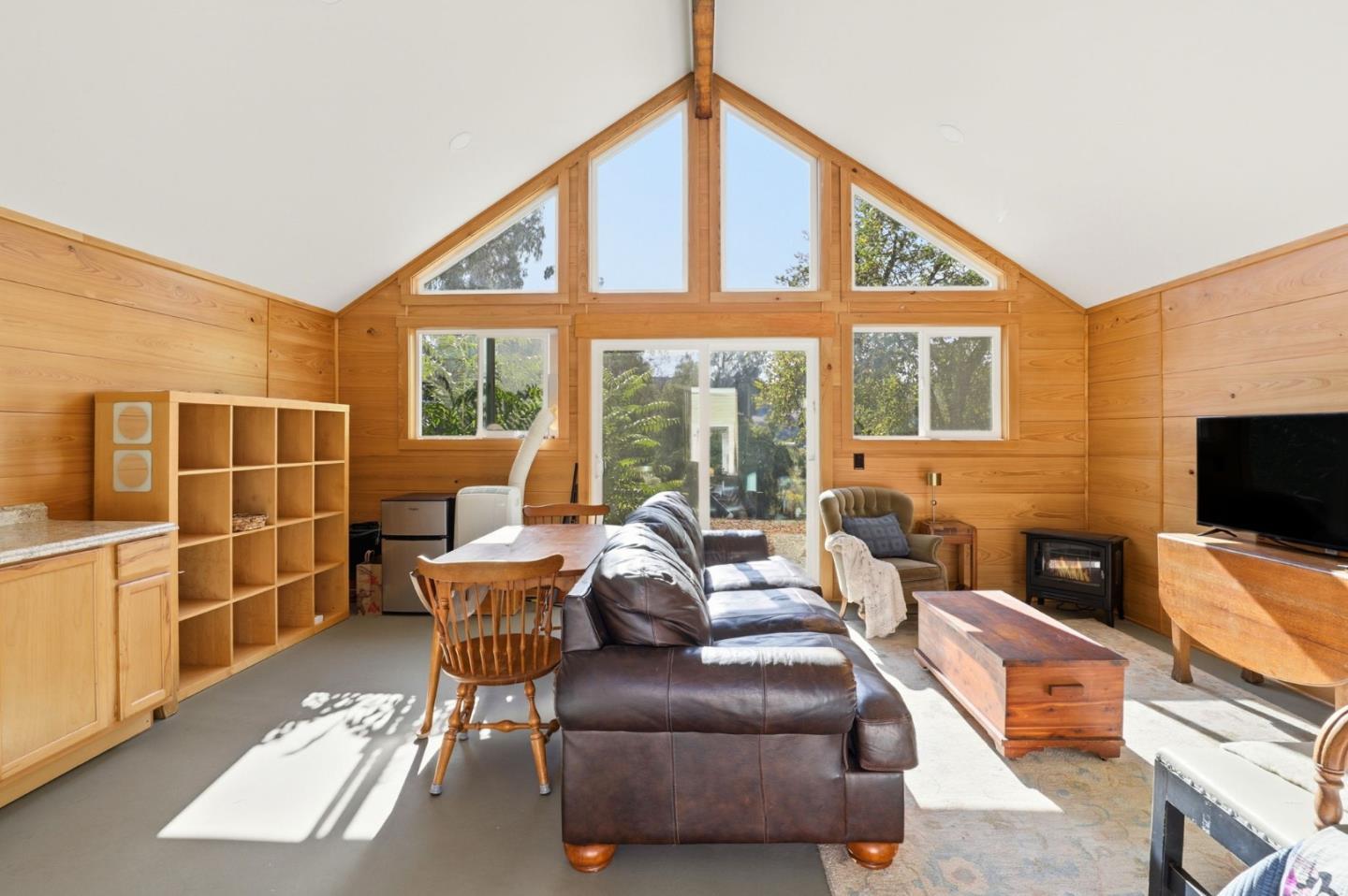 Detail Gallery Image 17 of 20 For 6750 F St, Tres Pinos,  CA 95075 - 3 Beds | 2 Baths