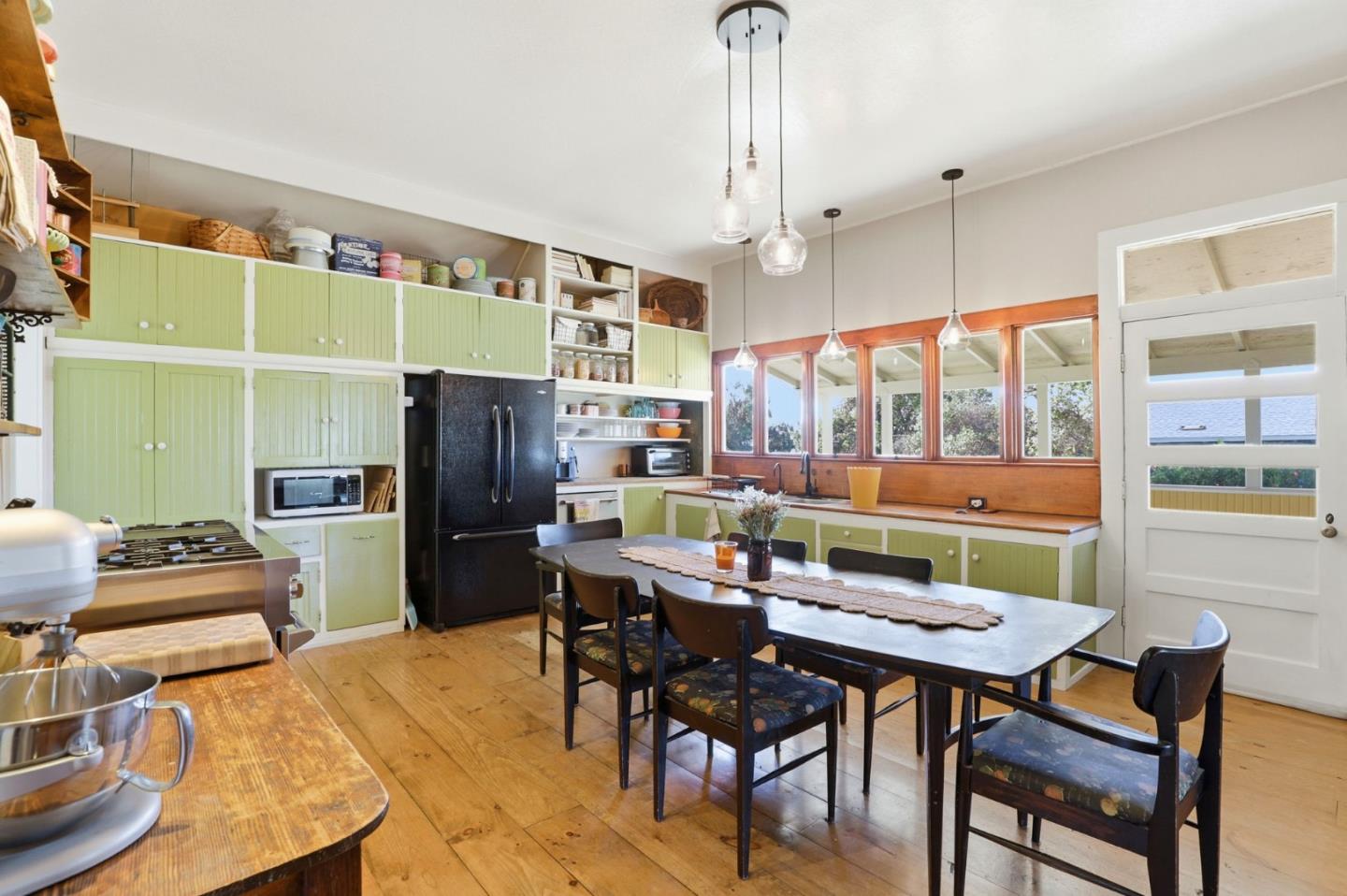 Detail Gallery Image 9 of 20 For 6750 F St, Tres Pinos,  CA 95075 - 3 Beds | 2 Baths