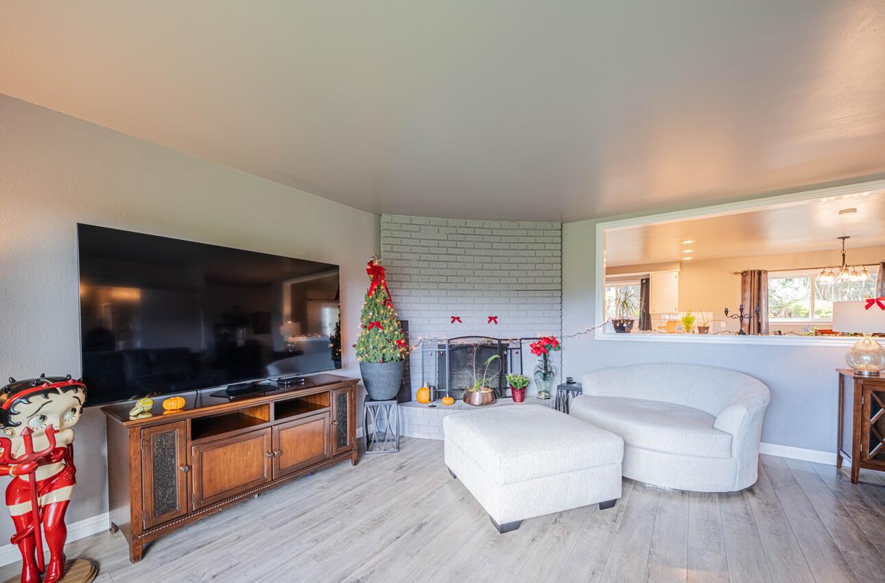 Detail Gallery Image 18 of 54 For 7561 Chester Dr, Salinas,  CA 93907 - 3 Beds | 2 Baths