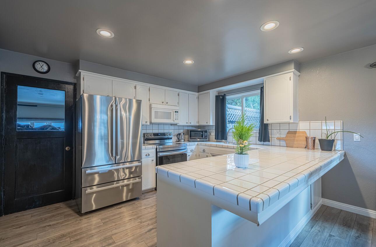 Detail Gallery Image 26 of 54 For 7561 Chester Dr, Salinas,  CA 93907 - 3 Beds | 2 Baths