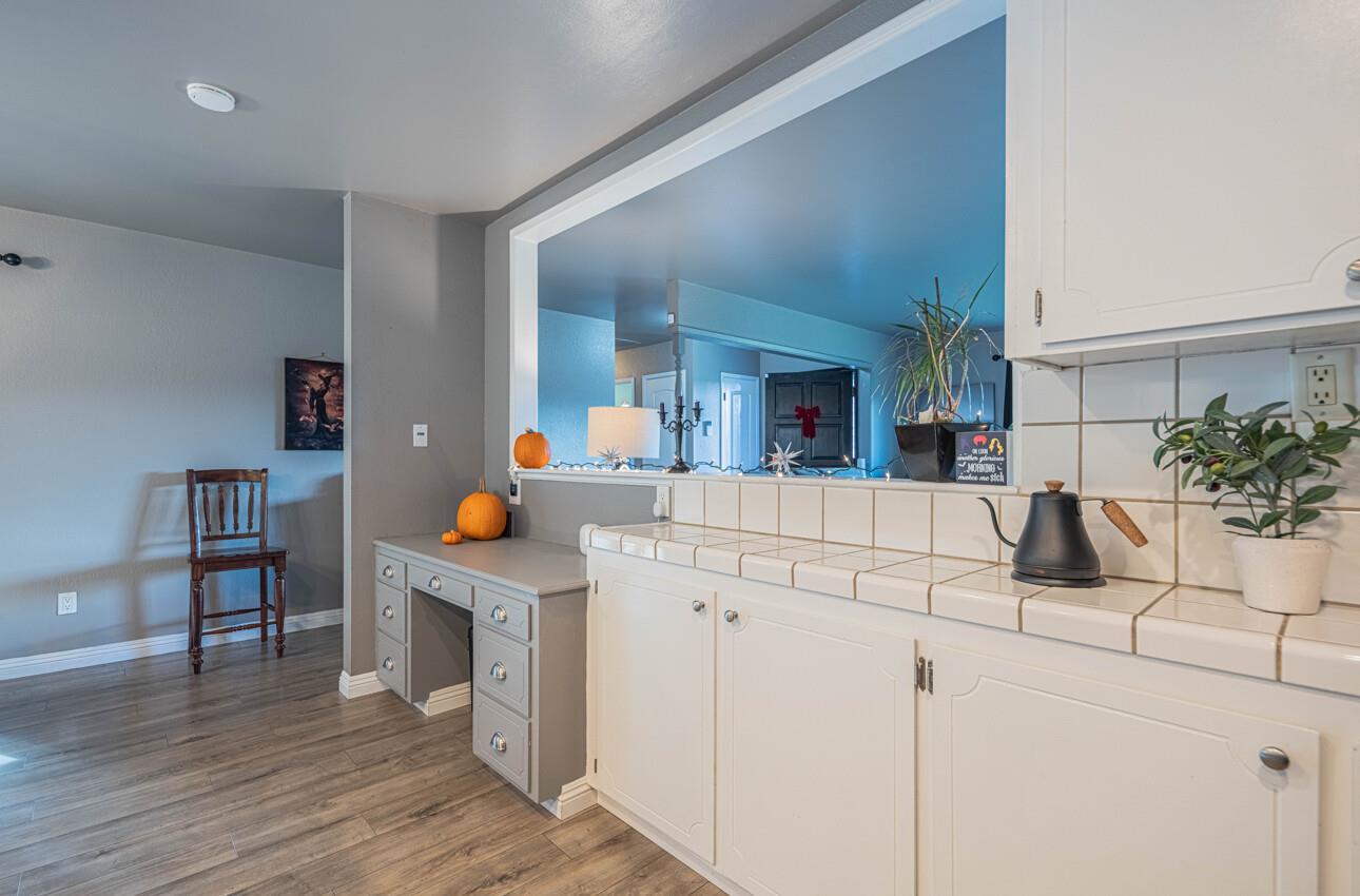 Detail Gallery Image 30 of 54 For 7561 Chester Dr, Salinas,  CA 93907 - 3 Beds | 2 Baths