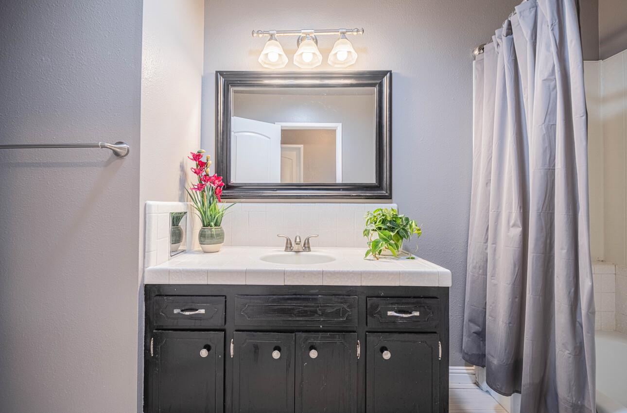 Detail Gallery Image 43 of 54 For 7561 Chester Dr, Salinas,  CA 93907 - 3 Beds | 2 Baths