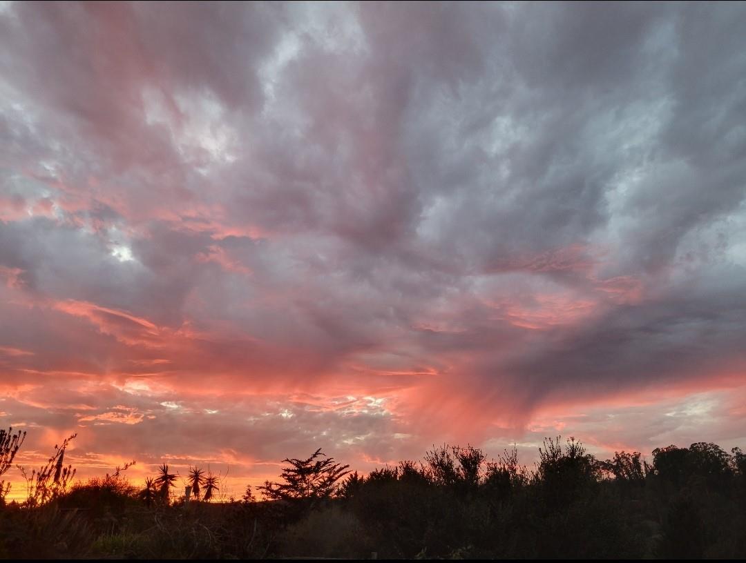 Detail Gallery Image 6 of 54 For 7561 Chester Dr, Salinas,  CA 93907 - 3 Beds | 2 Baths