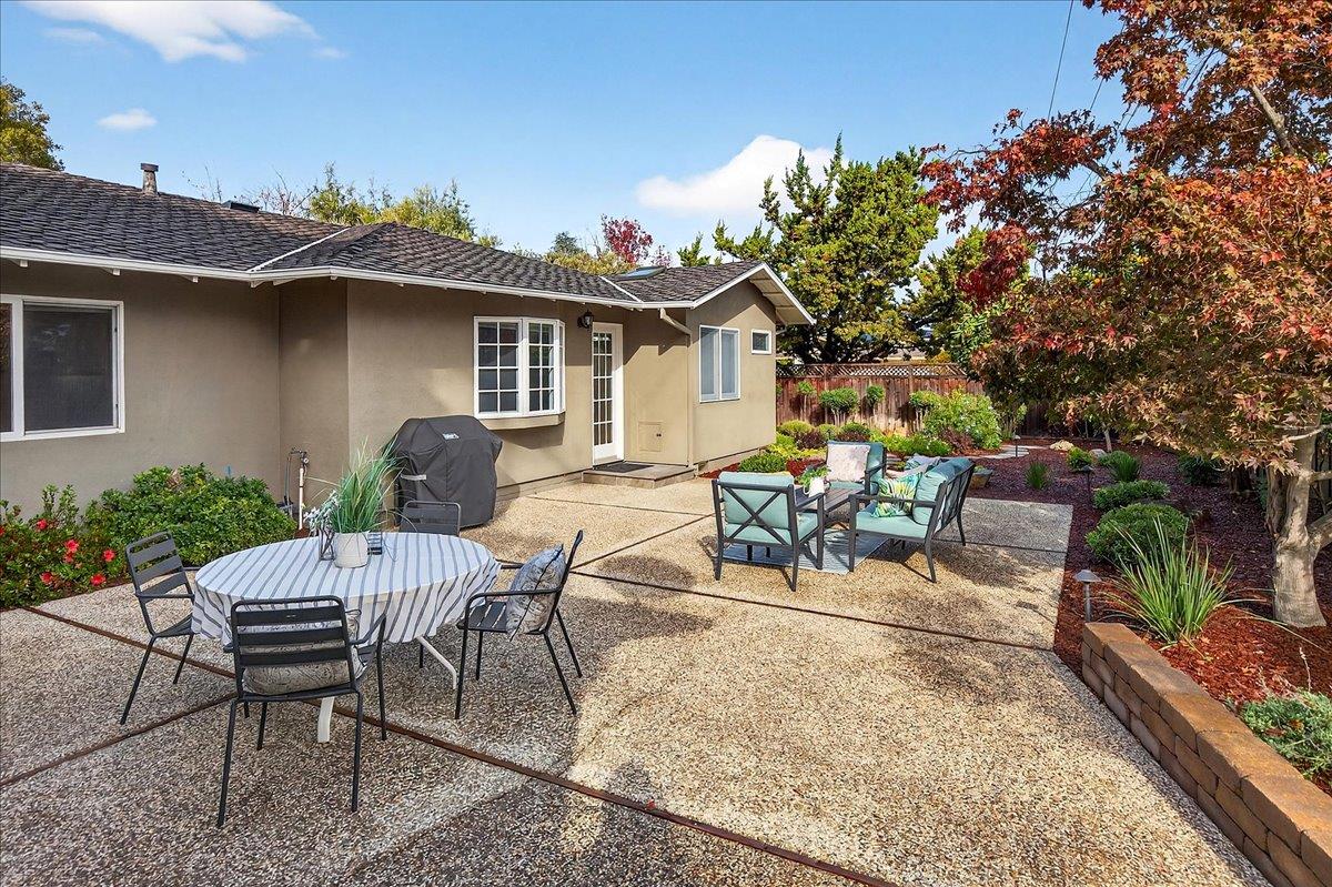 Detail Gallery Image 16 of 41 For 12058 Candy Ln, Saratoga,  CA 95070 - 4 Beds | 2/1 Baths