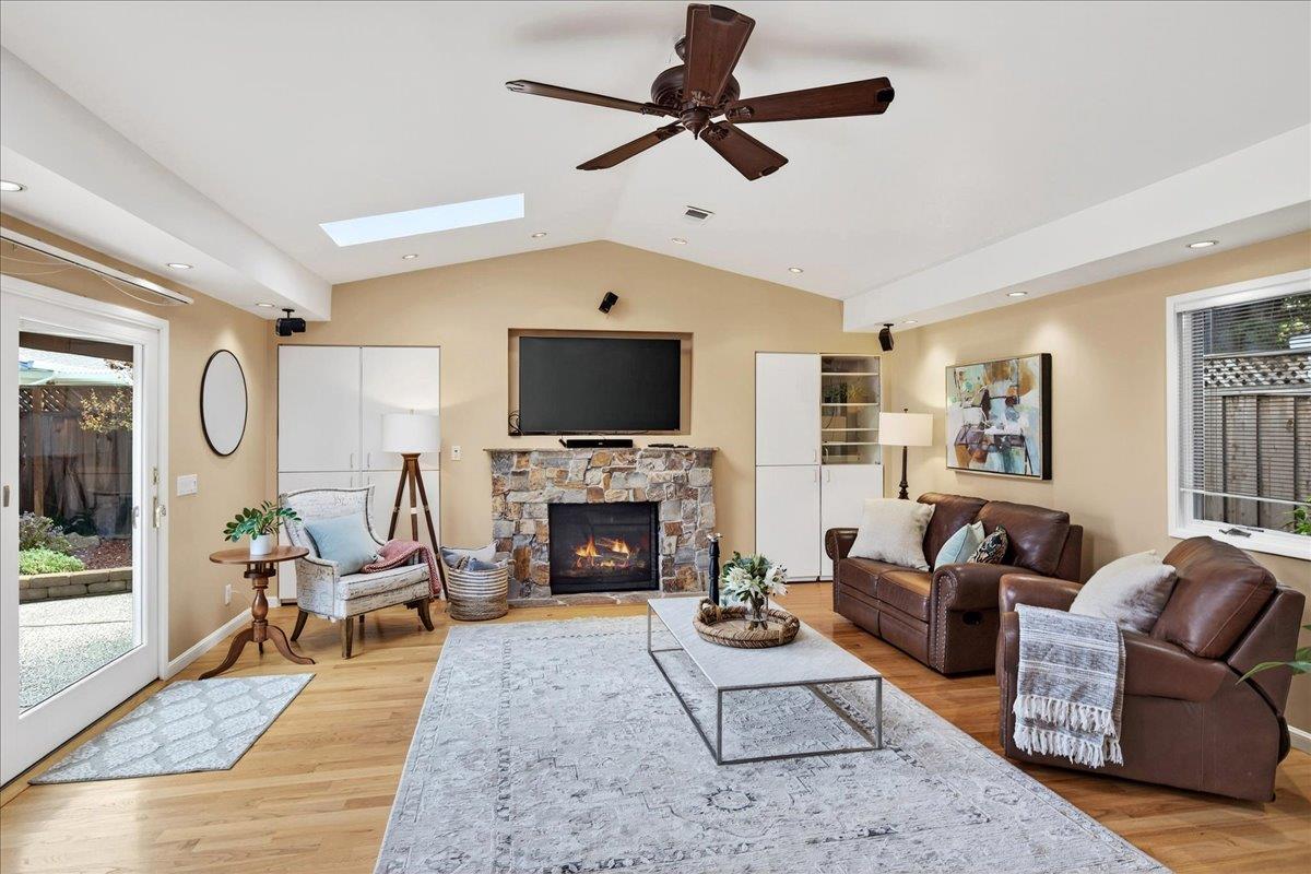 Detail Gallery Image 26 of 41 For 12058 Candy Ln, Saratoga,  CA 95070 - 4 Beds | 2/1 Baths