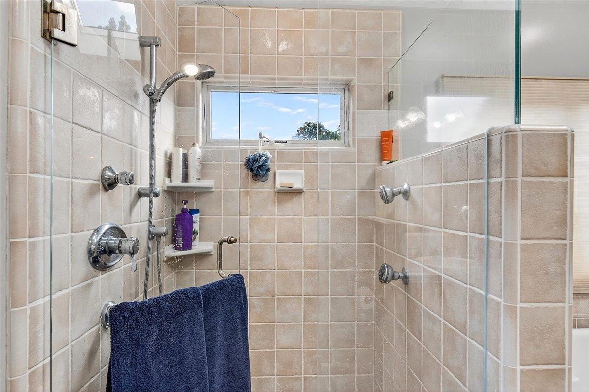 Detail Gallery Image 31 of 41 For 12058 Candy Ln, Saratoga,  CA 95070 - 4 Beds | 2/1 Baths