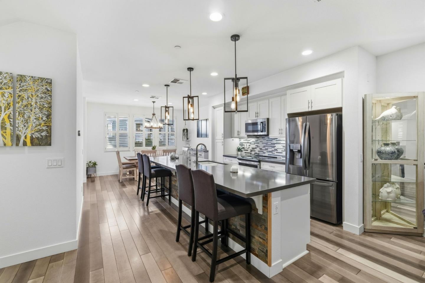 Detail Gallery Image 6 of 30 For 325 Skyforest Way, Scotts Valley,  CA 95066 - 4 Beds | 2/1 Baths