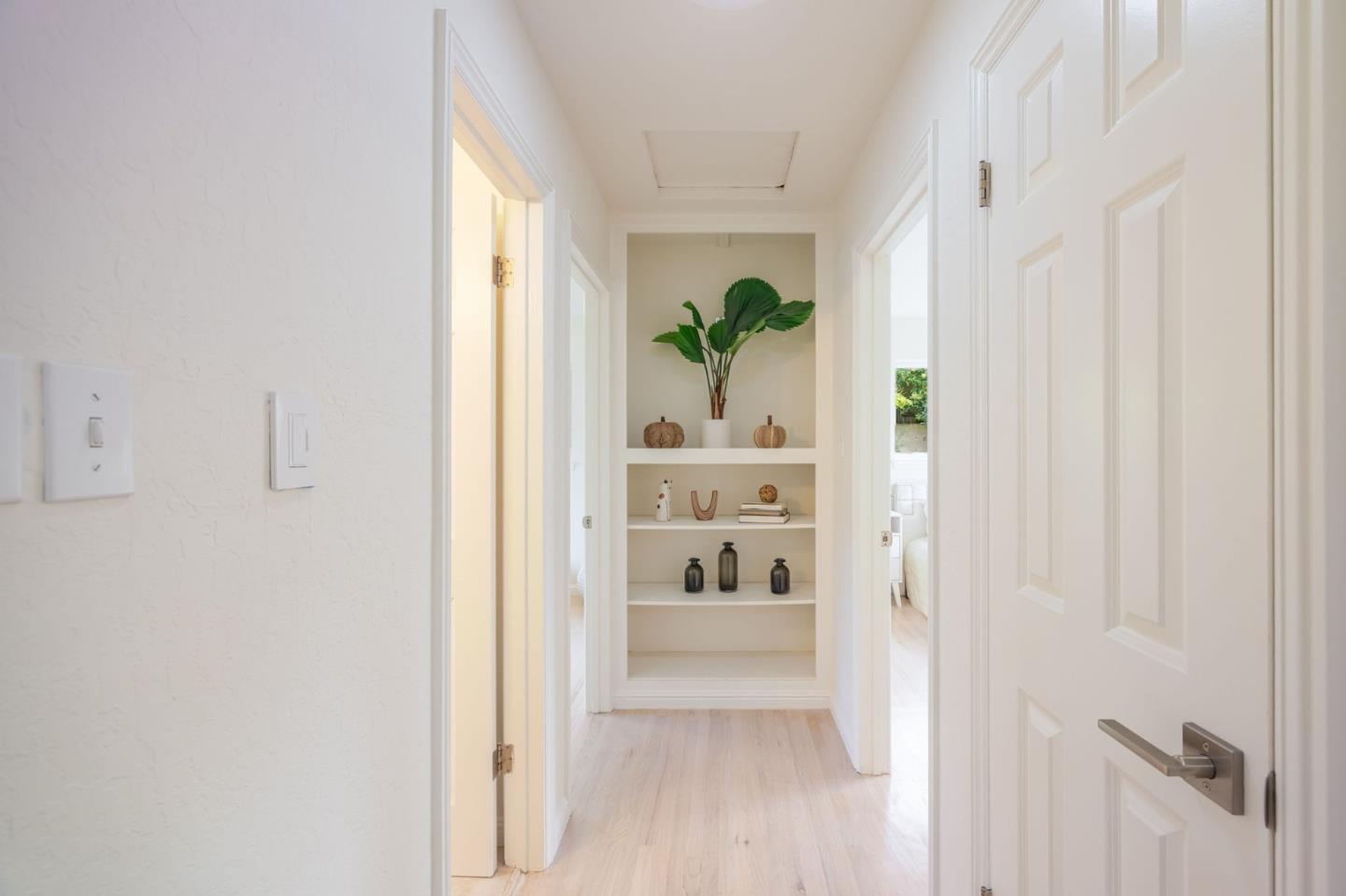 Detail Gallery Image 12 of 45 For 655 George St, Montara,  CA 94037 - 2 Beds | 1 Baths