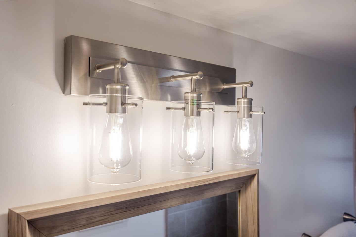 Detail Gallery Image 17 of 45 For 655 George St, Montara,  CA 94037 - 2 Beds | 1 Baths