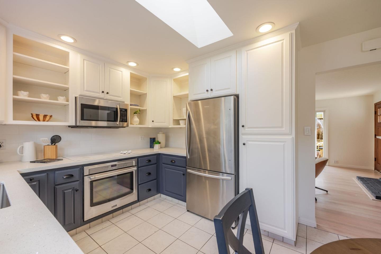 Detail Gallery Image 9 of 45 For 655 George St, Montara,  CA 94037 - 2 Beds | 1 Baths
