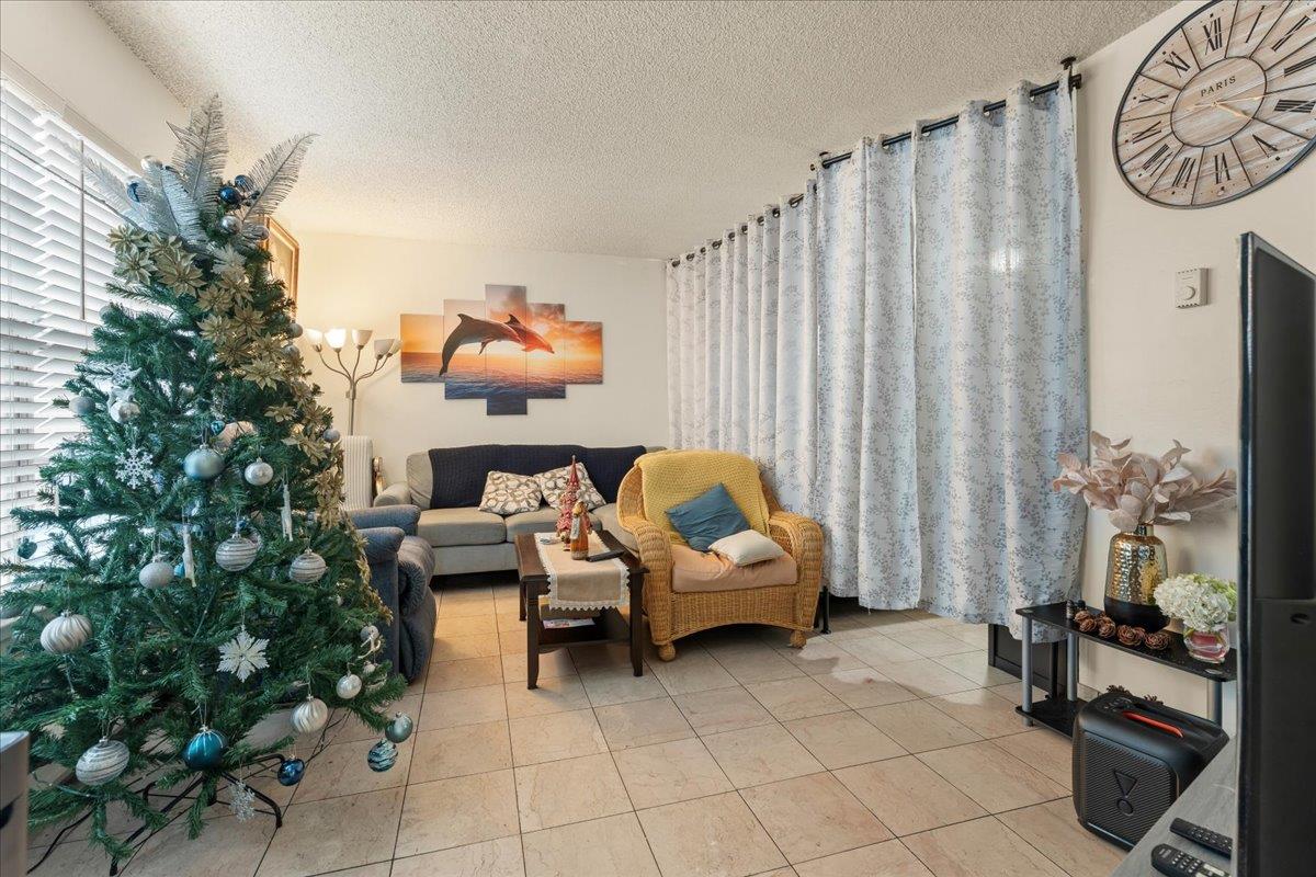 Detail Gallery Image 11 of 30 For 745 Reseda Dr, Sunnyvale,  CA 94087 - – Beds | – Baths