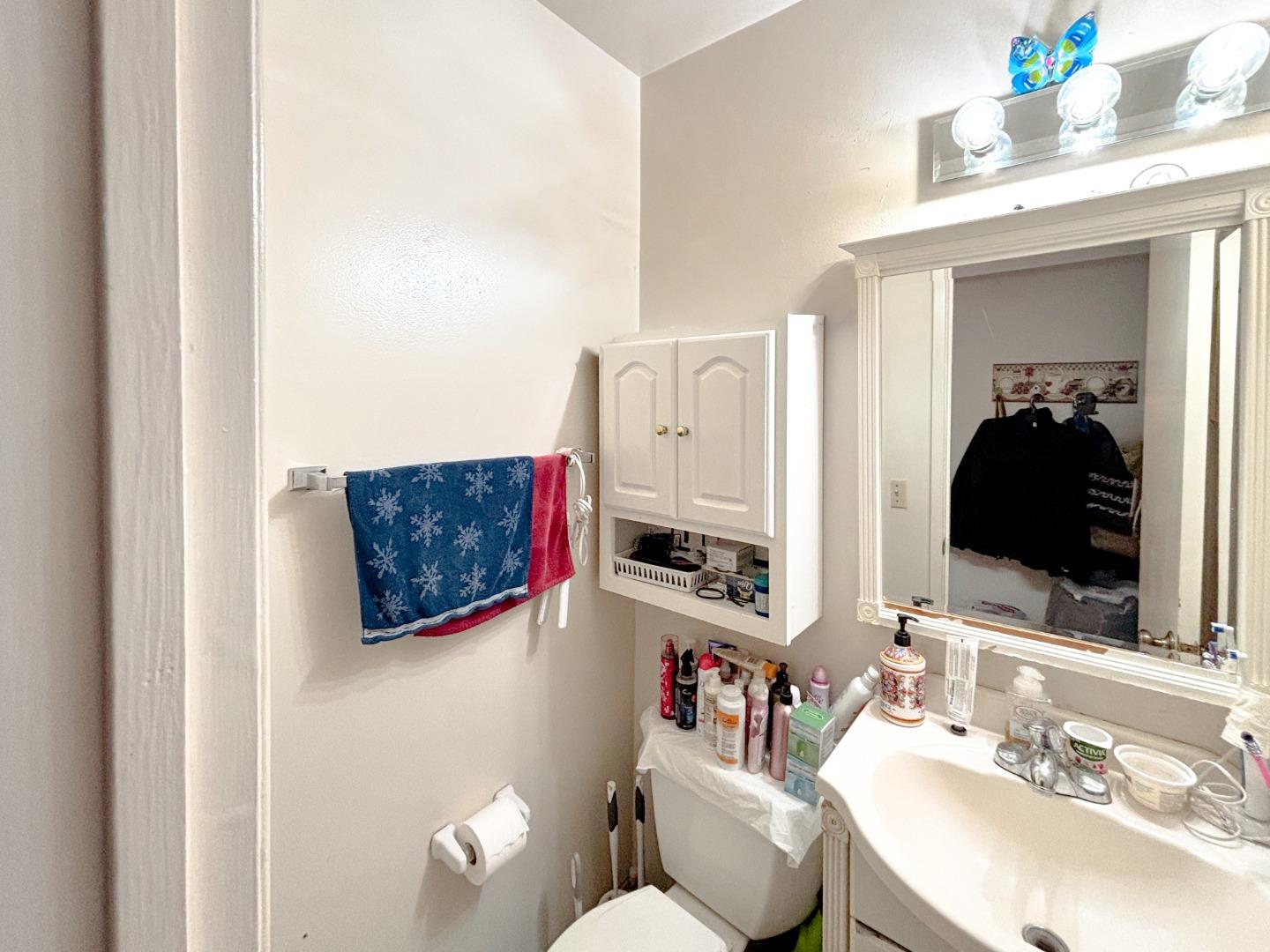 Detail Gallery Image 20 of 30 For 745 Reseda Dr, Sunnyvale,  CA 94087 - – Beds | – Baths