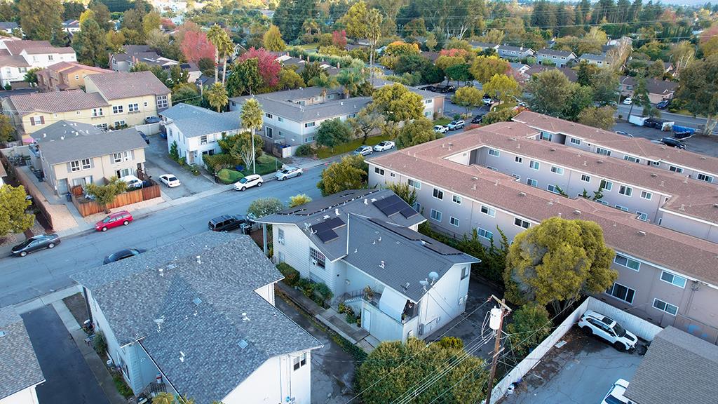 Detail Gallery Image 8 of 30 For 745 Reseda Dr, Sunnyvale,  CA 94087 - – Beds | – Baths