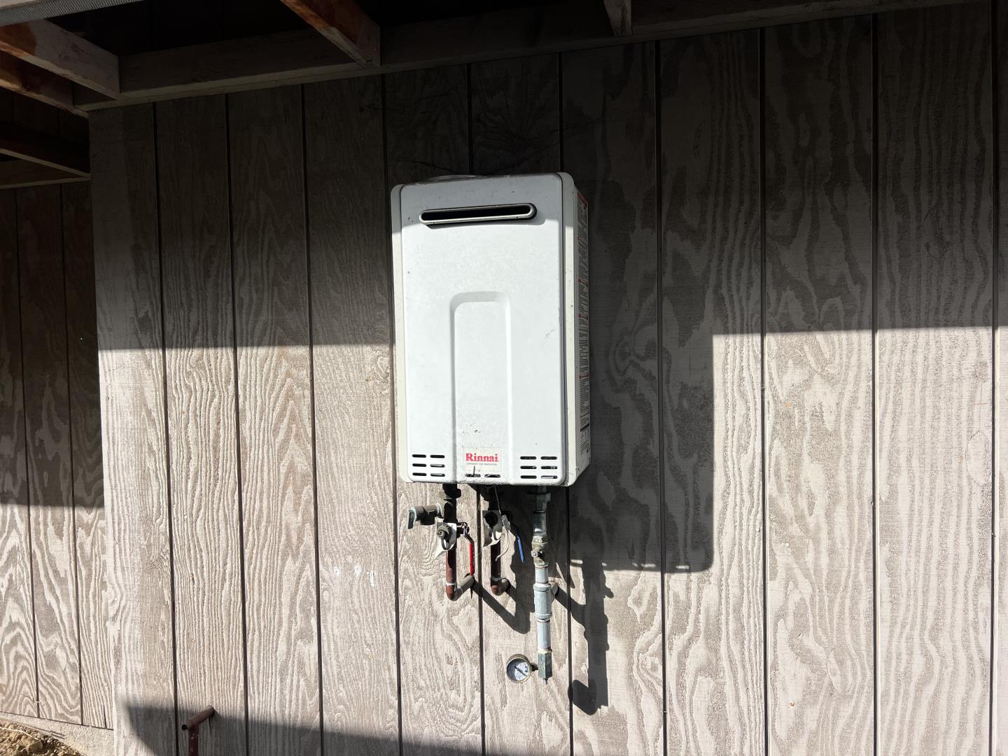 Detail Gallery Image 12 of 18 For 813 N Branciforte Ave, Santa Cruz,  CA 95062 - 2 Beds | 2 Baths