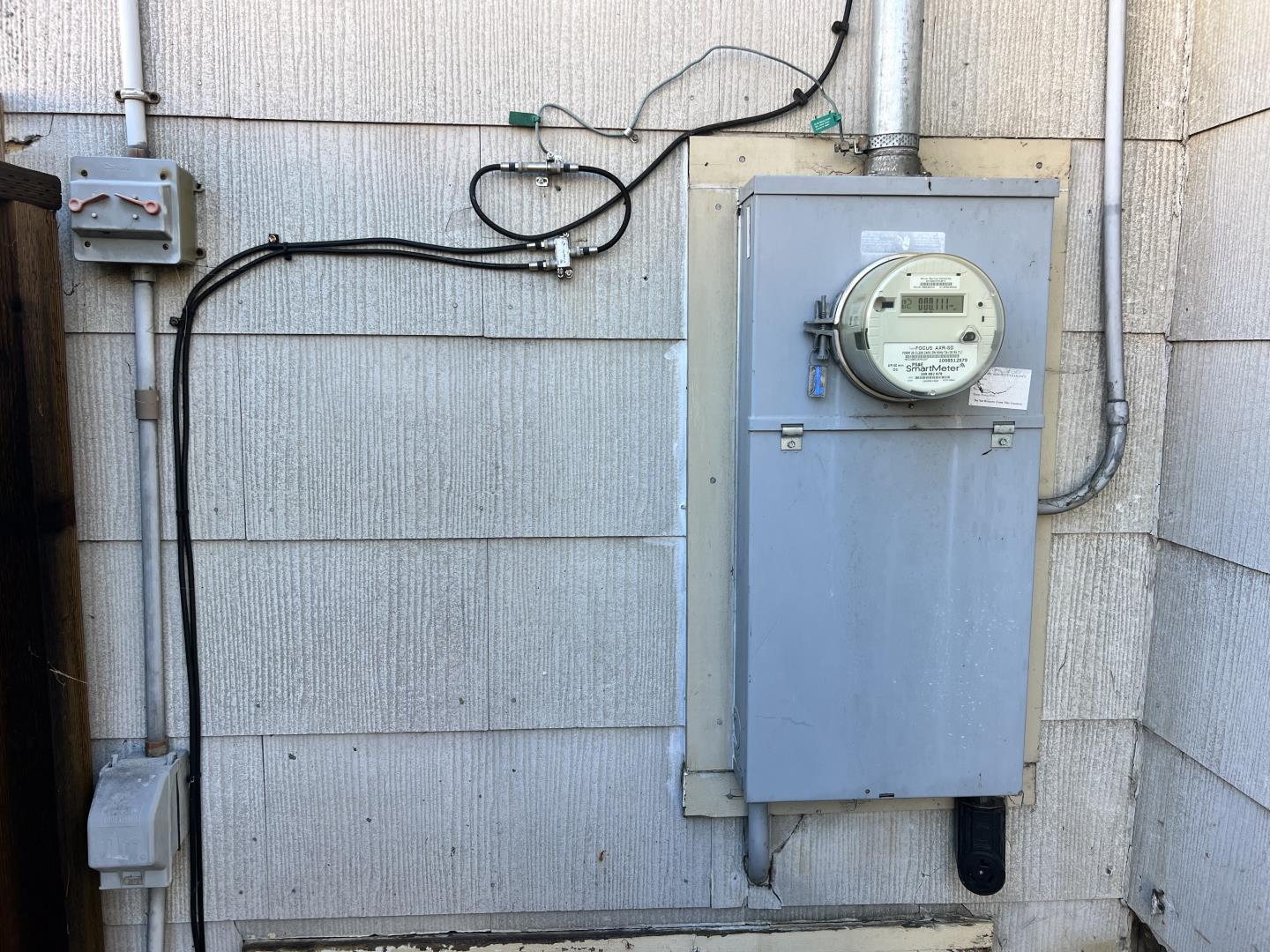 Detail Gallery Image 13 of 18 For 813 N Branciforte Ave, Santa Cruz,  CA 95062 - 2 Beds | 2 Baths