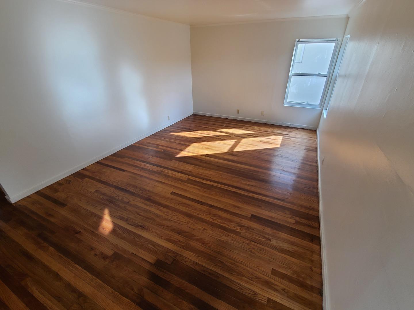 Detail Gallery Image 13 of 15 For 1238 El Camino Real #2,  Burlingame,  CA 94010 - 1 Beds | 1 Baths