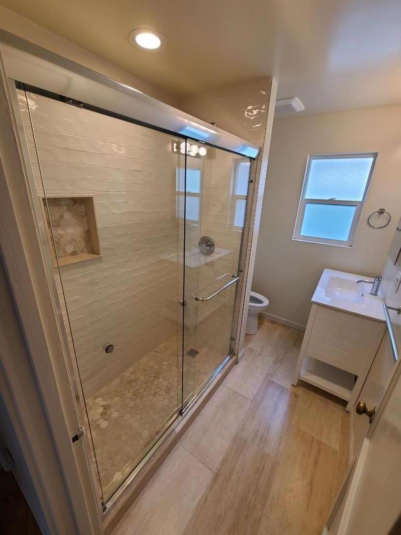 Detail Gallery Image 4 of 15 For 1238 El Camino Real #2,  Burlingame,  CA 94010 - 1 Beds | 1 Baths