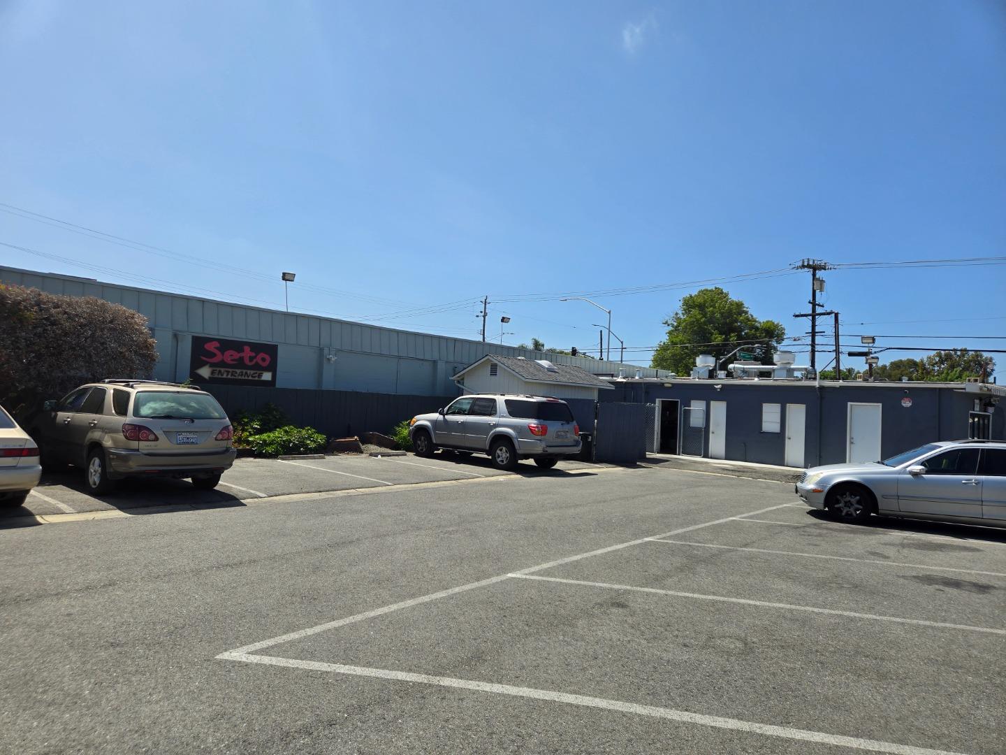 Detail Gallery Image 2 of 5 For 511 Borregas, Sunnyvale,  CA 94085 - – Beds | – Baths