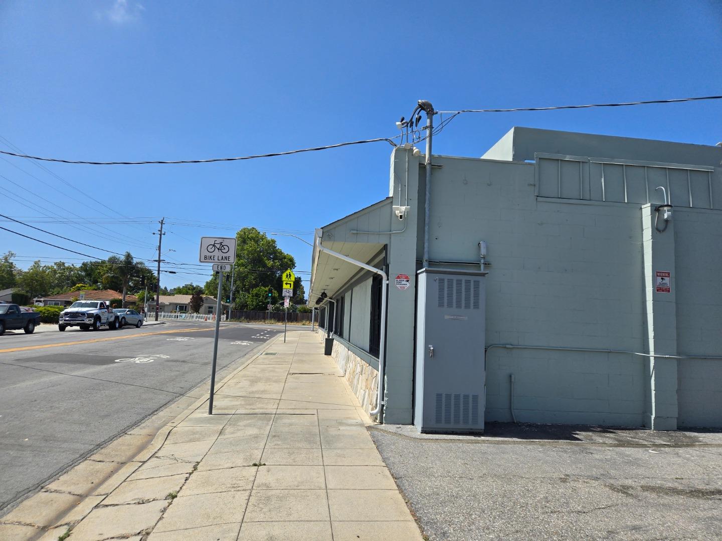 Detail Gallery Image 4 of 5 For 511 Borregas, Sunnyvale,  CA 94085 - – Beds | – Baths