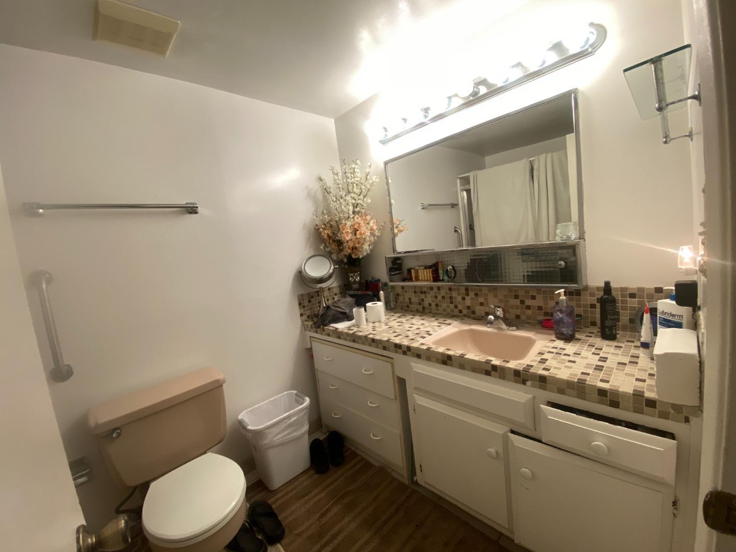 Detail Gallery Image 15 of 43 For 3813 Barker Dr, San Jose,  CA 95117 - – Beds | – Baths