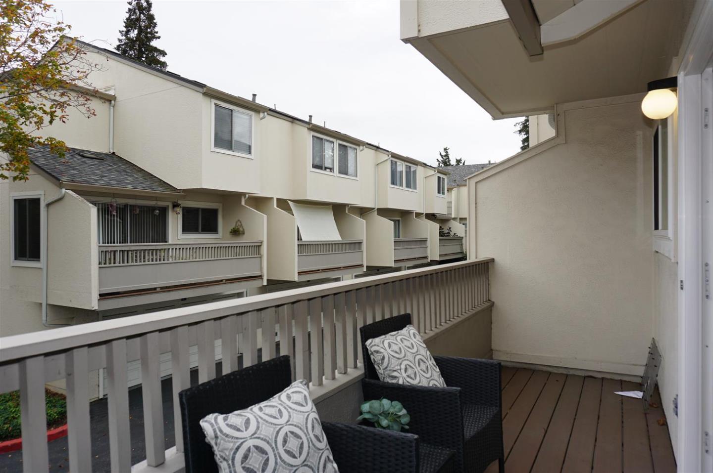 Detail Gallery Image 17 of 29 For 618 S Fair Oaks Ave, Sunnyvale,  CA 94086 - 2 Beds | 2 Baths