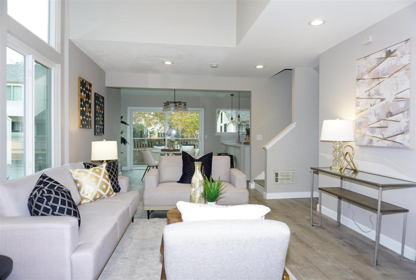 Detail Gallery Image 7 of 29 For 618 S Fair Oaks Ave, Sunnyvale,  CA 94086 - 2 Beds | 2 Baths