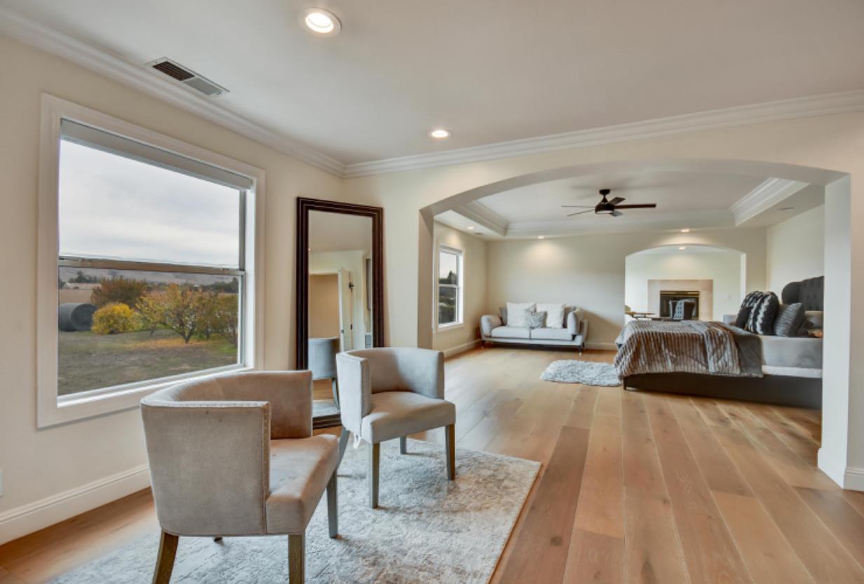 Detail Gallery Image 14 of 35 For 194 Lantz Dr, Morgan Hill,  CA 95037 - 4 Beds | 5 Baths