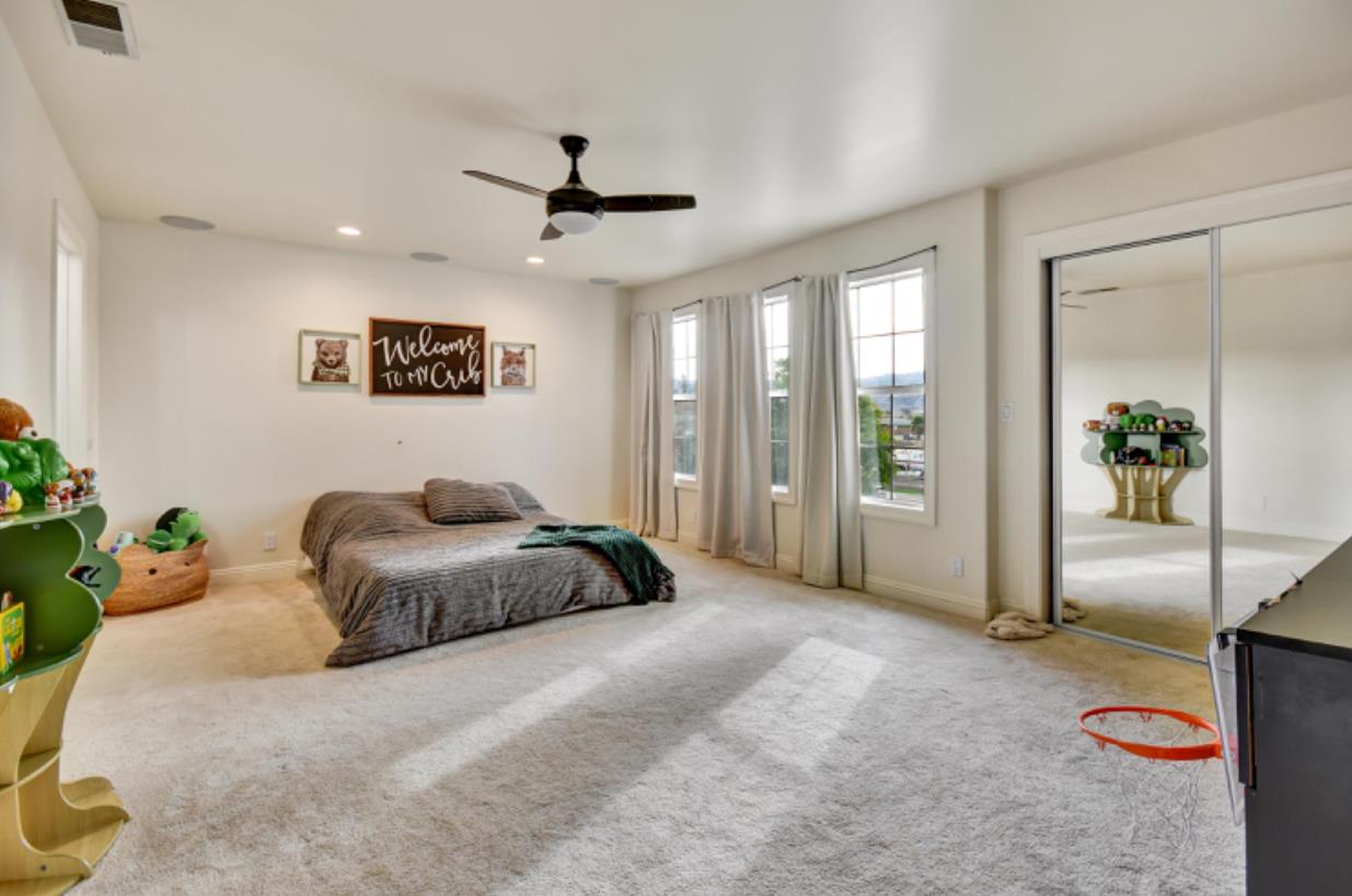 Detail Gallery Image 23 of 35 For 194 Lantz Dr, Morgan Hill,  CA 95037 - 4 Beds | 5 Baths