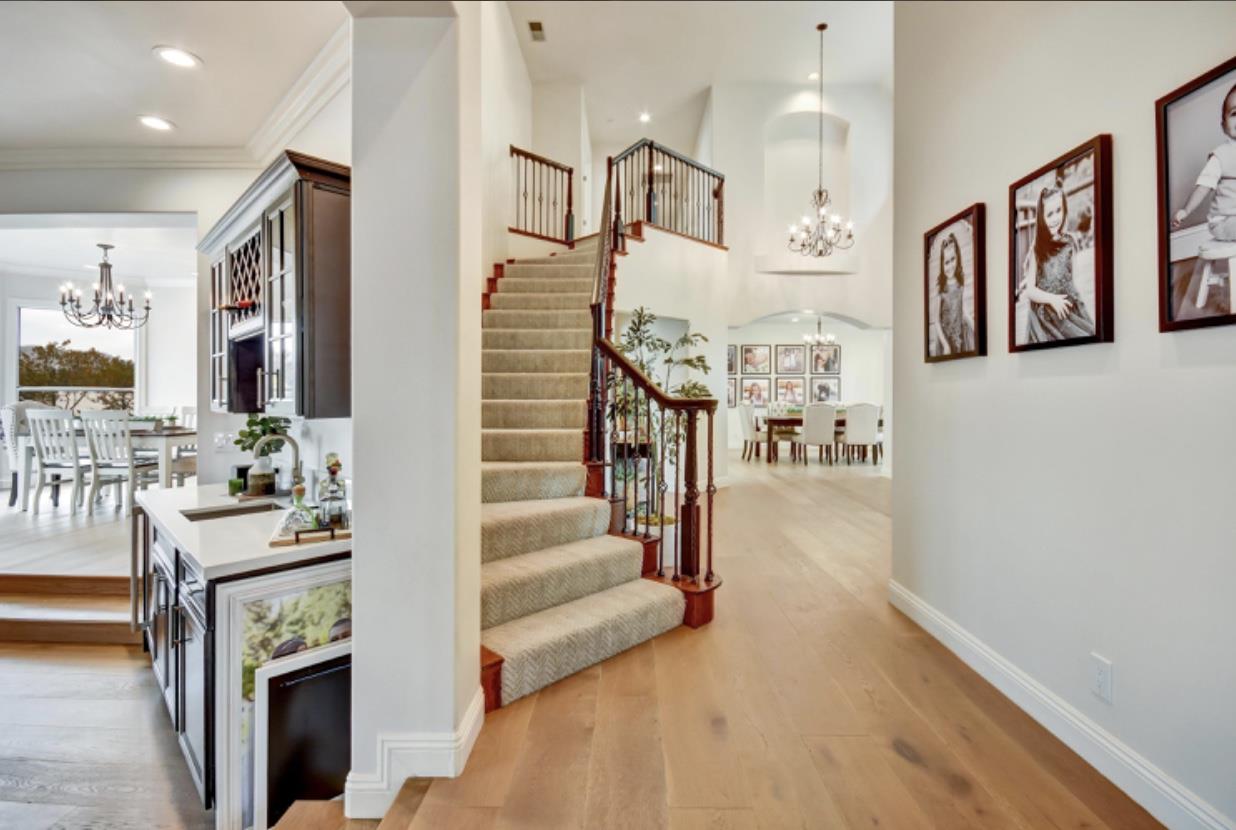 Detail Gallery Image 5 of 35 For 194 Lantz Dr, Morgan Hill,  CA 95037 - 4 Beds | 5 Baths